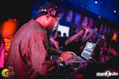 Crush Wednesdays กับ DJ Bonics ที่ เดอะคลับคอย — photo 81