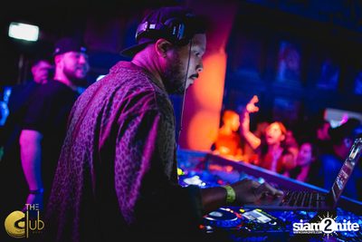 Crush Wednesdays กับ DJ Bonics ที่ เดอะคลับคอย — photo 82