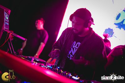 Crush Wednesdays กับ DJ Bonics ที่ เดอะคลับคอย — photo 91
