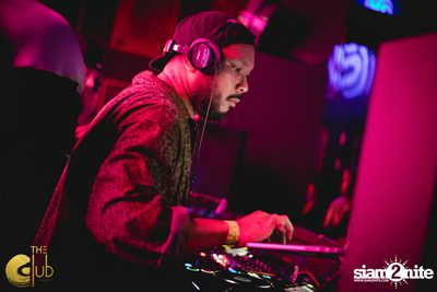 Crush Wednesdays กับ DJ Bonics ที่ เดอะคลับคอย — photo 98