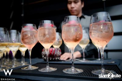 Girls Gone Wild at Woobar | W Bangkok — photo 3