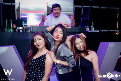 Girls Gone Wild at Woobar | W Bangkok — photo 112