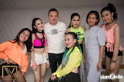 Saturday Night at V Nightclub — photo 63