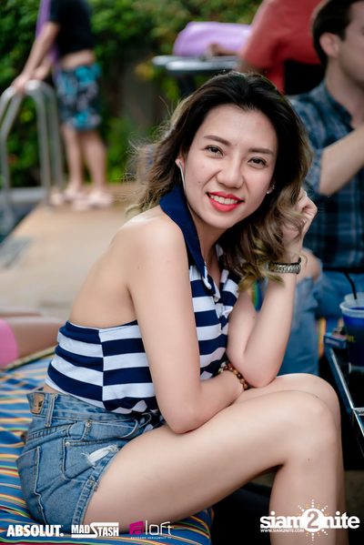Splash Pool Party at Aloft Bangkok Sukhumvit Soi 11 — photo 20