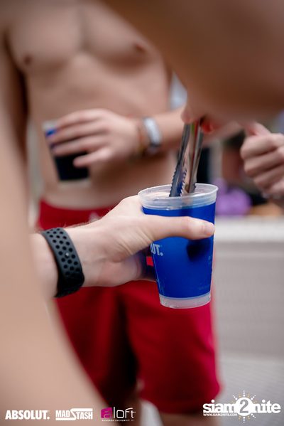 Splash Pool Party at Aloft Bangkok Sukhumvit Soi 11 — photo 29
