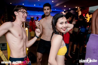 Splash Pool Party at Aloft Bangkok Sukhumvit Soi 11 — photo 89