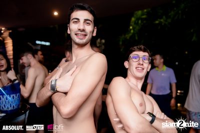 Splash Pool Party at Aloft Bangkok Sukhumvit Soi 11 — photo 131