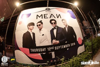 MEAN ที่ บีกิน บาร์ — photo 19