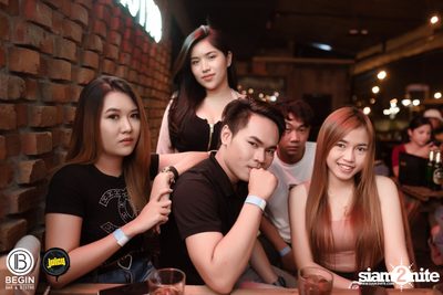 MEAN ที่ บีกิน บาร์ — photo 25