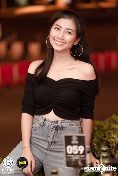 MEAN ที่ บีกิน บาร์ — photo 36