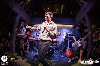 MEAN ที่ บีกิน บาร์ — photo 49