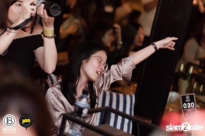 MEAN ที่ บีกิน บาร์ — photo 87