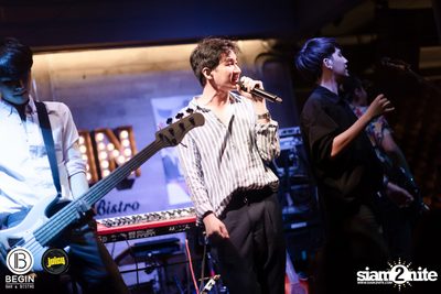 MEAN ที่ บีกิน บาร์ — photo 101