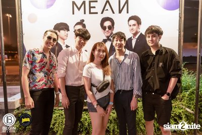 MEAN ที่ บีกิน บาร์ — photo 123