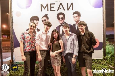 MEAN ที่ บีกิน บาร์ — photo 180