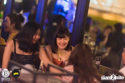 Fridays ที่ร้าน บีกิน บาร์, ถนนศรีนครินทร์ | Juicy — photo 16