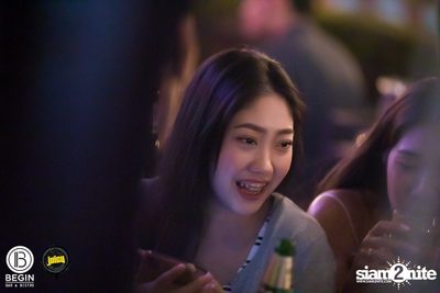 Fridays ที่ร้าน บีกิน บาร์, ถนนศรีนครินทร์ | Juicy — photo 30