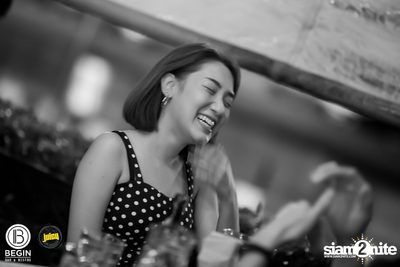 Fridays ที่ร้าน บีกิน บาร์, ถนนศรีนครินทร์ | Juicy — photo 48