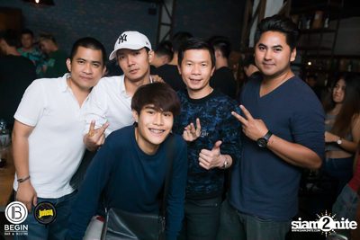 Fridays ที่ร้าน บีกิน บาร์, ถนนศรีนครินทร์ | Juicy — photo 80