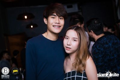 Fridays ที่ร้าน บีกิน บาร์, ถนนศรีนครินทร์ | Juicy — photo 98