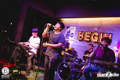 Saturdays ที่ร้าน บีกิน บาร์, ถนนศรีนครินทร์ — photo 22