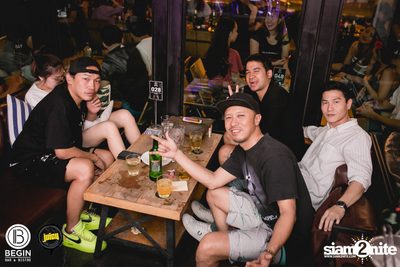 Saturdays ที่ร้าน บีกิน บาร์, ถนนศรีนครินทร์ — photo 26