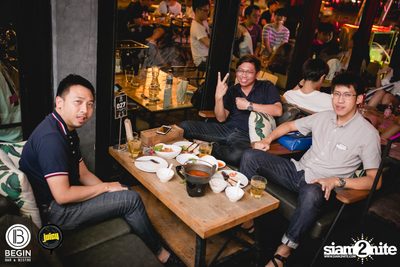 Saturdays ที่ร้าน บีกิน บาร์, ถนนศรีนครินทร์ — photo 27