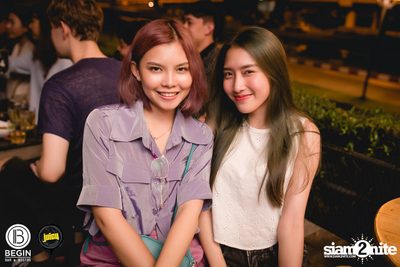 Saturdays ที่ร้าน บีกิน บาร์, ถนนศรีนครินทร์ — photo 38
