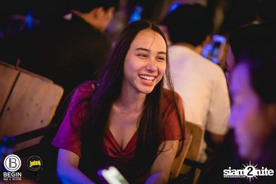 Saturdays ที่ร้าน บีกิน บาร์, ถนนศรีนครินทร์ — photo 49