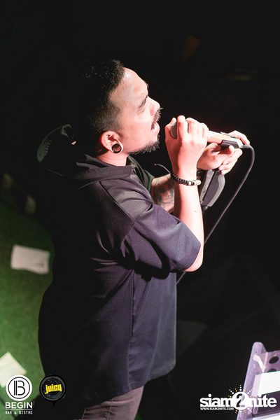 Saturdays ที่ร้าน บีกิน บาร์, ถนนศรีนครินทร์ — photo 52
