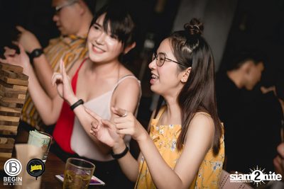 Saturdays ที่ร้าน บีกิน บาร์, ถนนศรีนครินทร์ — photo 61