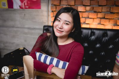 Saturdays ที่ร้าน บีกิน บาร์, ถนนศรีนครินทร์ — photo 64