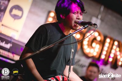 Saturdays ที่ร้าน บีกิน บาร์, ถนนศรีนครินทร์ — photo 73