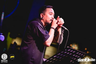 Saturdays ที่ร้าน บีกิน บาร์, ถนนศรีนครินทร์ — photo 75