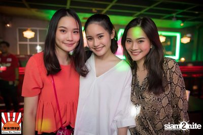 KLEAR ที่ วอร์ม อัพ คาเฟ่ เชียงใหม่ — photo 7