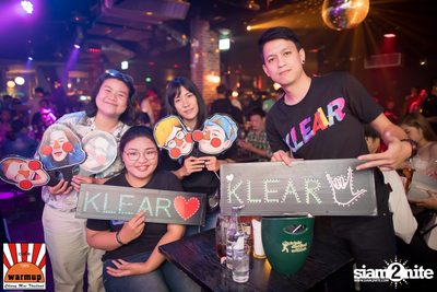 KLEAR ที่ วอร์ม อัพ คาเฟ่ เชียงใหม่ — photo 11