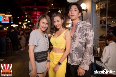KLEAR ที่ วอร์ม อัพ คาเฟ่ เชียงใหม่ — photo 47