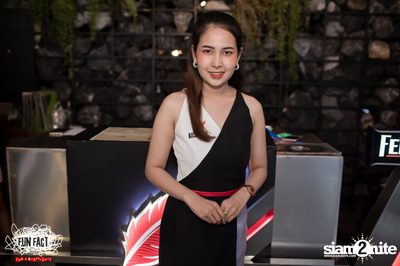 Monik x Wan Yai at FunFact Mahadthai — photo 17