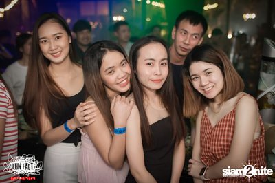 Monik x Wan Yai at FunFact Mahadthai — photo 76