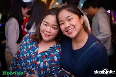 The Parkinson ที่ บ็อทเทิลร็อคเก็ต คราฟท์เบียร์บาร์ — photo 101