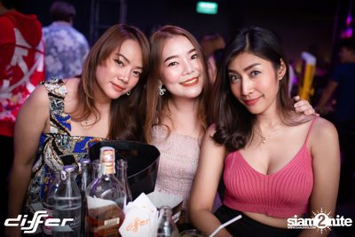 MEAN ที่ ดิฟเฟอร์ ผับ พัทยา — photo 6
