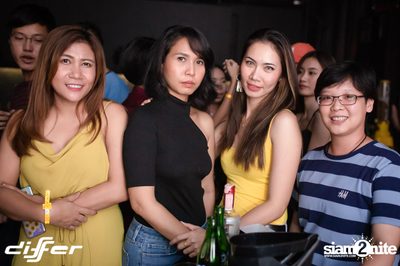 MEAN ที่ ดิฟเฟอร์ ผับ พัทยา — photo 7