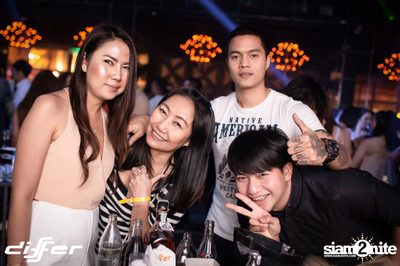 MEAN ที่ ดิฟเฟอร์ ผับ พัทยา — photo 34