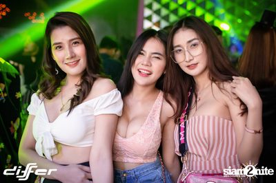 MEAN ที่ ดิฟเฟอร์ ผับ พัทยา — photo 35