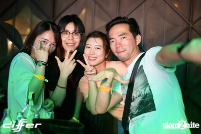 MEAN ที่ ดิฟเฟอร์ ผับ พัทยา — photo 36