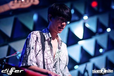 MEAN ที่ ดิฟเฟอร์ ผับ พัทยา — photo 63