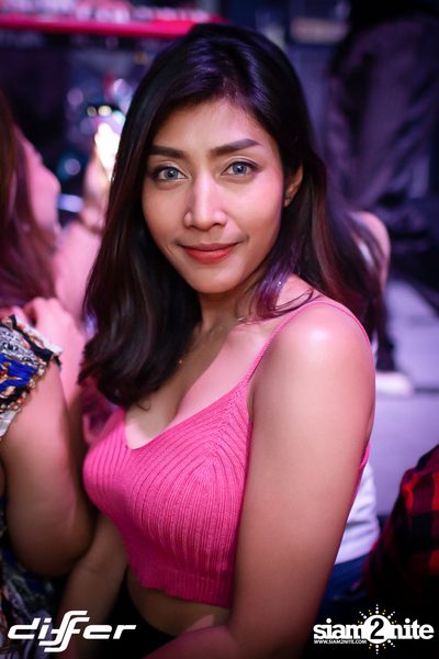 MEAN ที่ ดิฟเฟอร์ ผับ พัทยา — photo 70