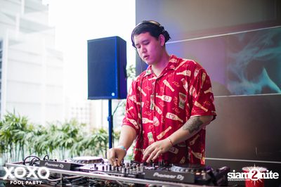 XOXO Pool Party at Compass SkyView Hotel — photo 2