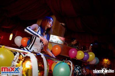 Sugar n Cream at MIXX Bangkok — photo 23