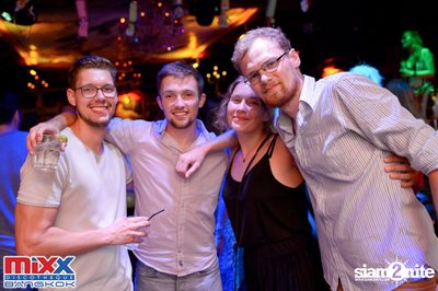 Sugar n Cream at MIXX Bangkok — photo 36